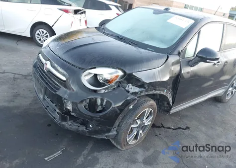 2016 Fiat 500X Easy z USA, uszkodzony, nr VIN ZFBCFXBT9GP375918